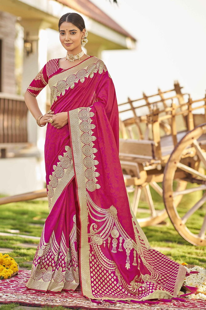 Hit Colour 32 By Manohari  Banarasi Silk Sarees Catalog
